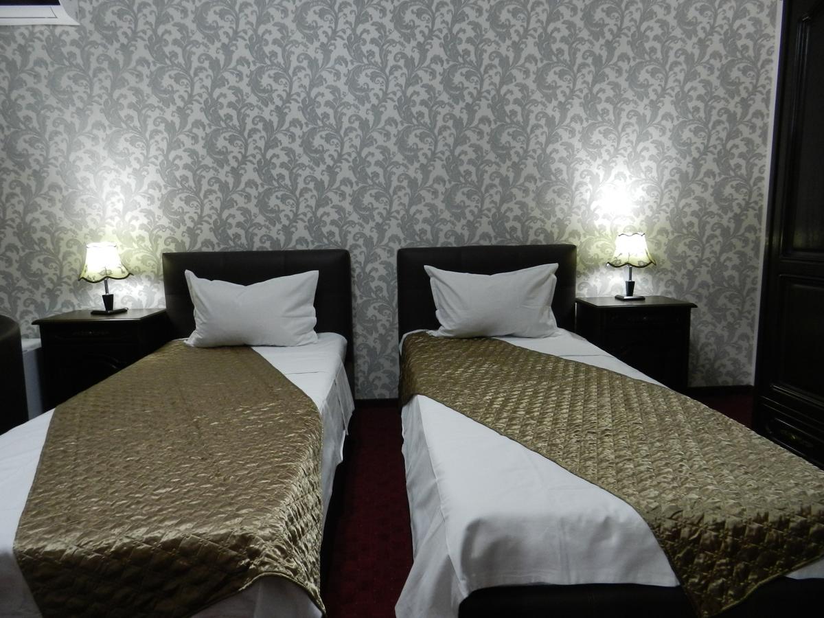 Hotel Marinii Bucharest Exterior photo